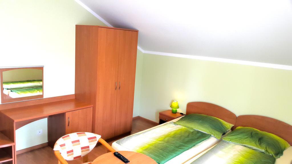 Bed & Breakfast Posejdon Grzybowo (West Pomeranian)
